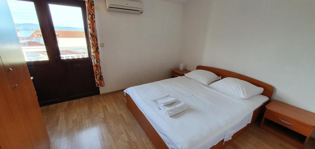Apartments Duvnjak أوميس المظهر الخارجي الصورة