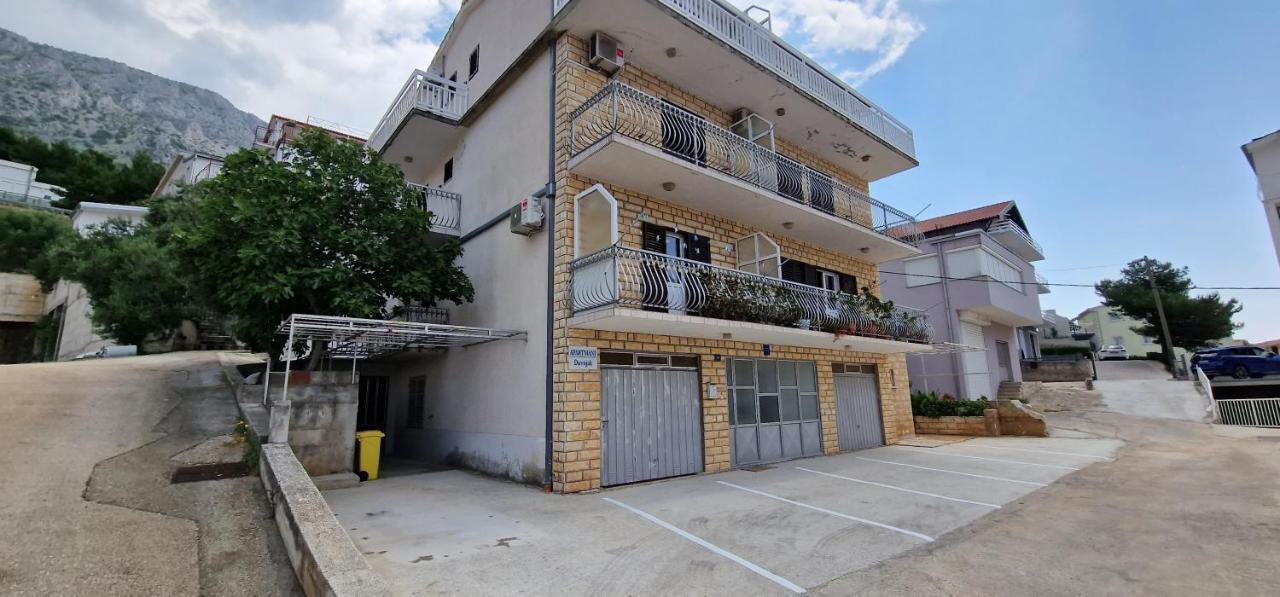 Apartments Duvnjak أوميس المظهر الخارجي الصورة